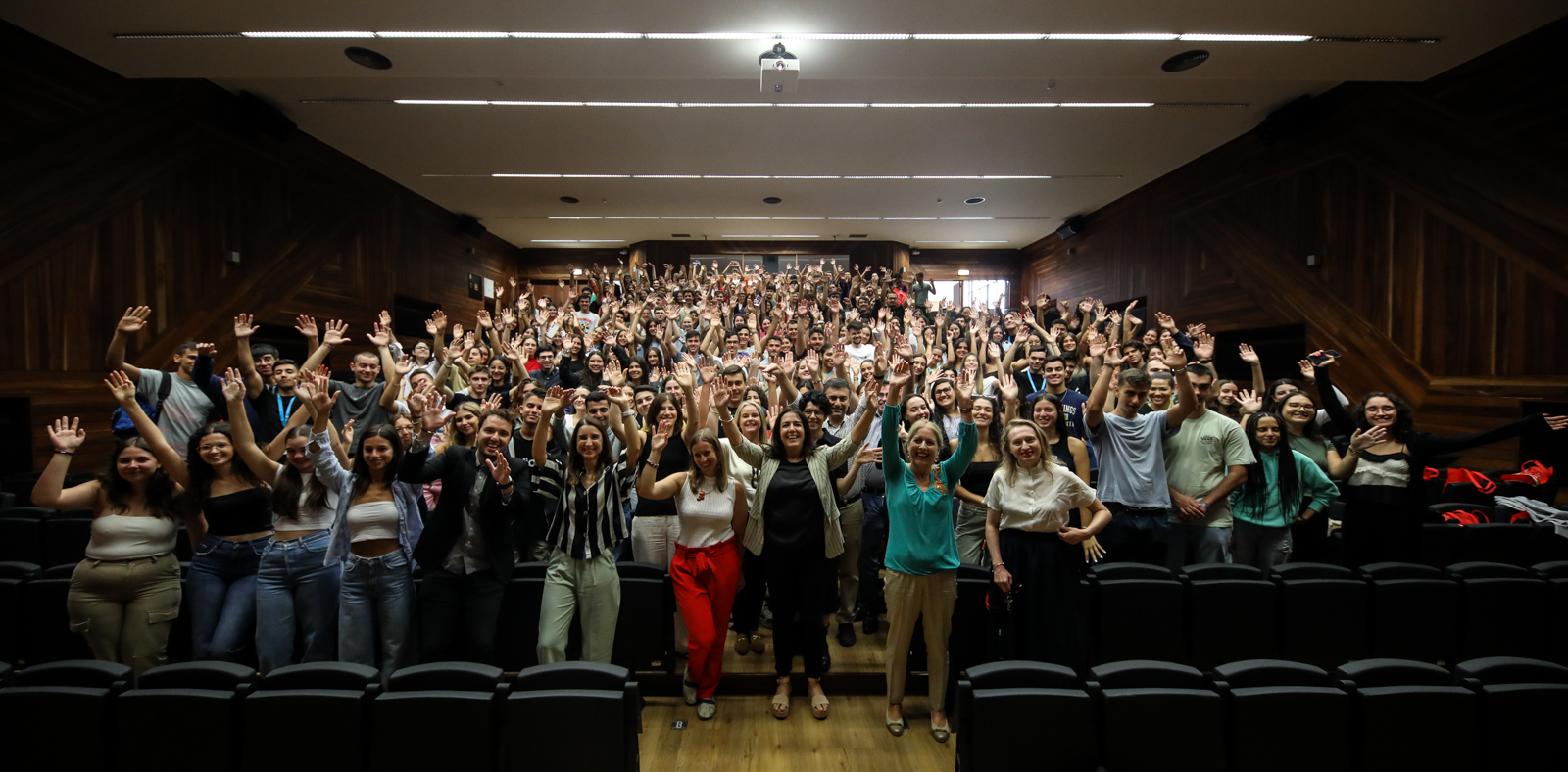 Thumbnail da galeria Boas-vindas EEG